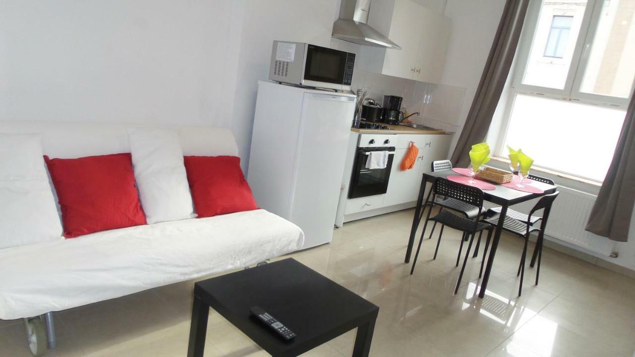 La Lodelinsartoise - Meublé de vacances 3 clés Charleroi Exterior foto